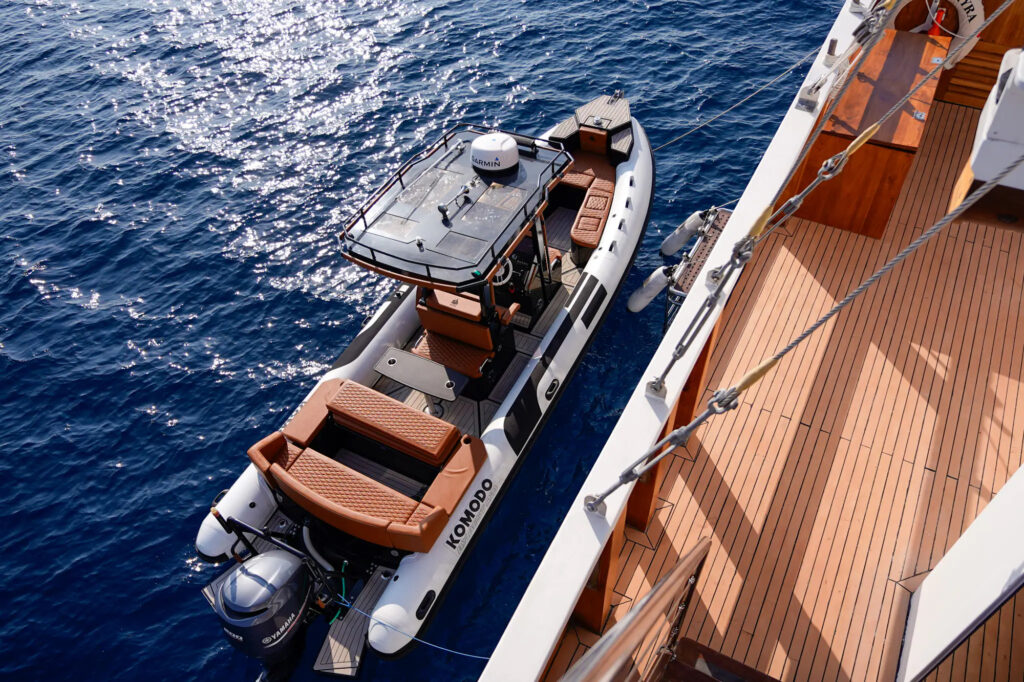 Kayra tender seen from above on clear water